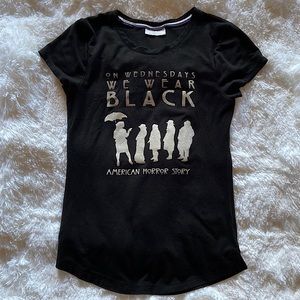 Halloween American Horror Story Black & Silver Short Sleeve Graphic Tee - Size S